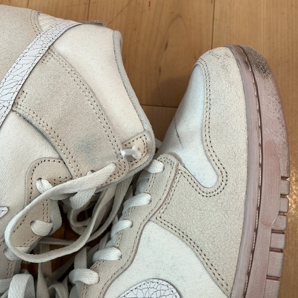 Nike Dunk Hi Retro size 10 Cracked Leather Salt Flats DV0822-100 Men's - Picture 4 of 12